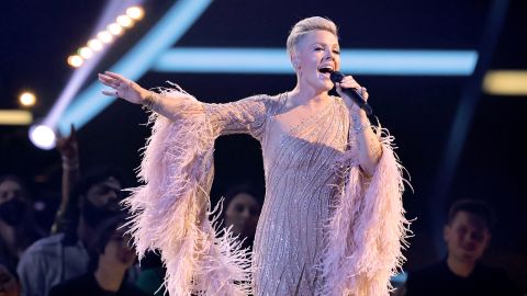 Pink performs during the American Music Awards on November 20, 2022 in Los Angeles.
