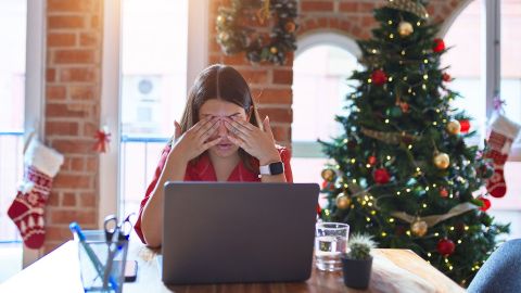 Christmas responsibilities can take away our sleep, setting the stage for bad sleep.