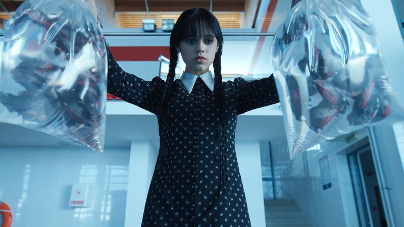 Jenna Ortega faz Wandinha Addams na nova série da Netflix