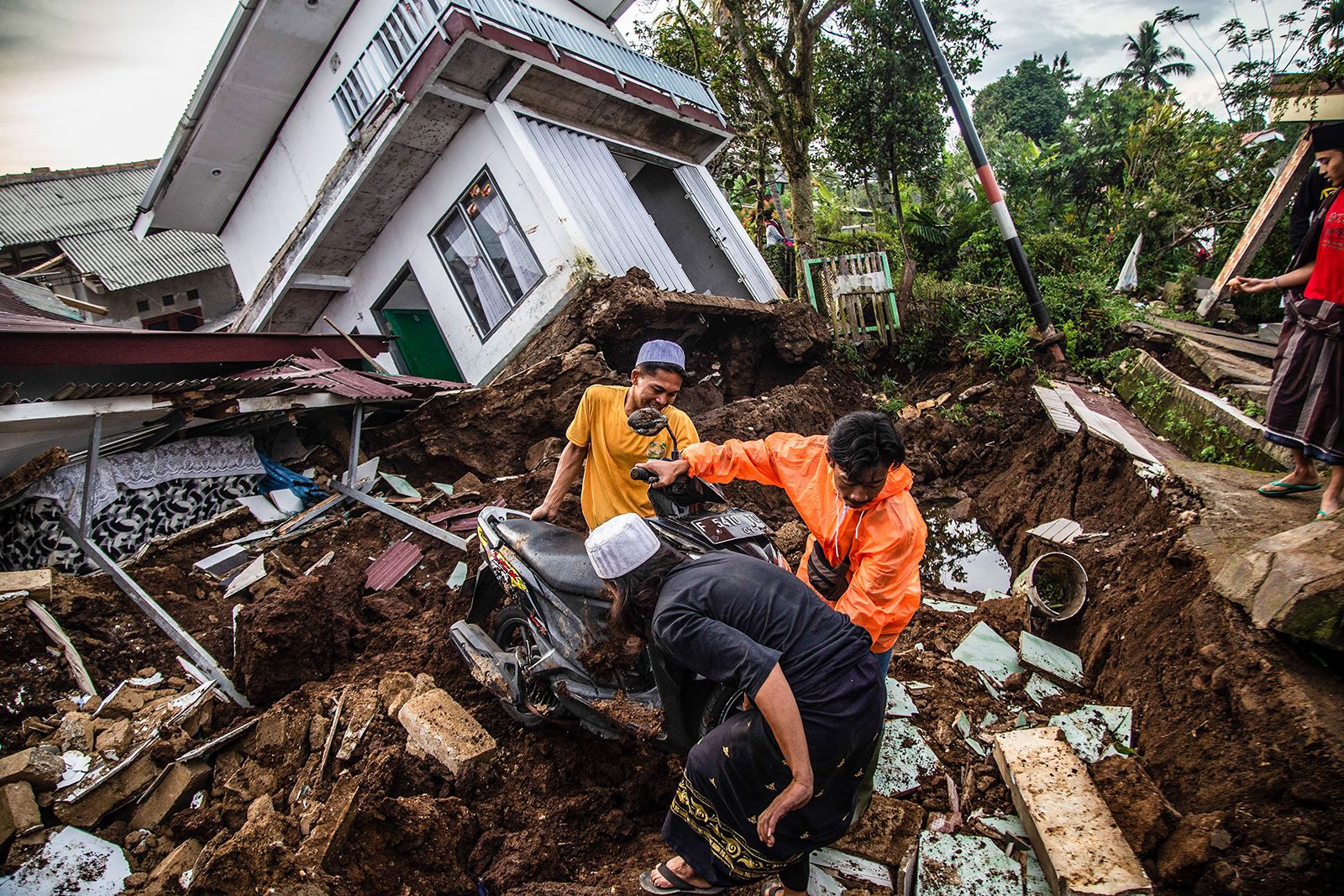 Indonesia Earthquake Jacquelyne Mott