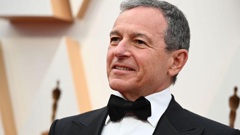 Read more about the article Bob Iger moves fast to dismantle Chapek’s reorganization of Disney – CNN