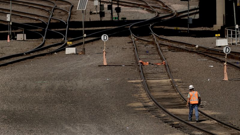 Why the nation is once again close to a devastating freight railroad strike | CNN Business