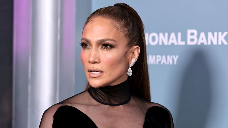 Jennifer Lopez’s social media accounts have gone dark | CNN