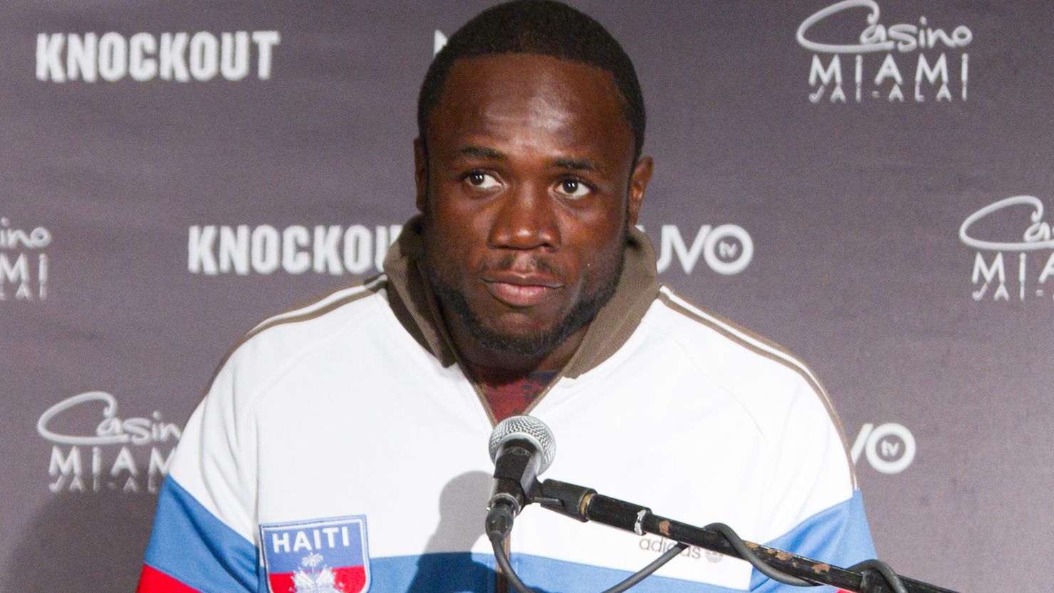 Azea Augustama speaks at a news conference for a boxing event in June 2014.