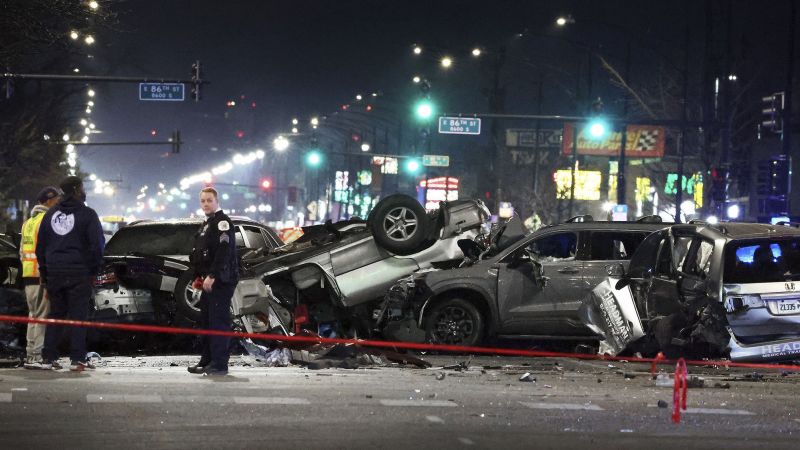 A vehicle driving the wrong way on a Chicago street causes high-speed crash, killing its occupants and injuring 16, police say | CNN