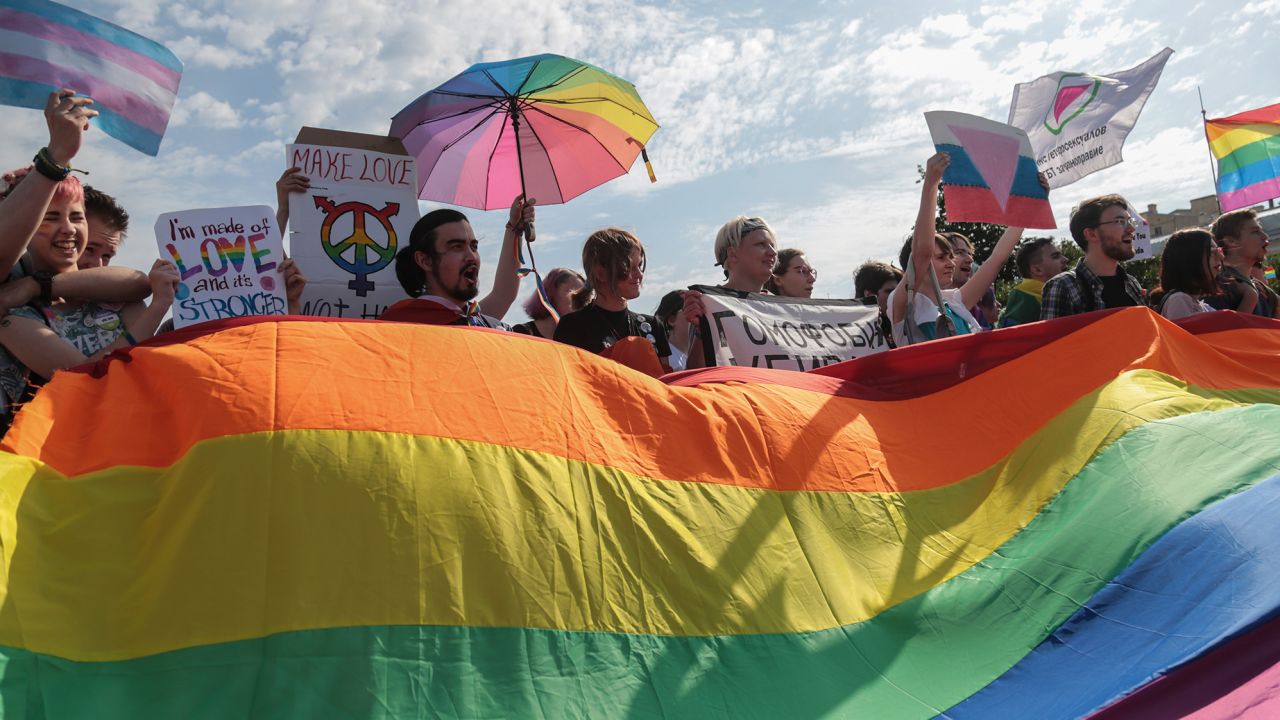 Humanitarian bodies have condemned Moscow's so-called "gay propaganda law" as discriminatory.