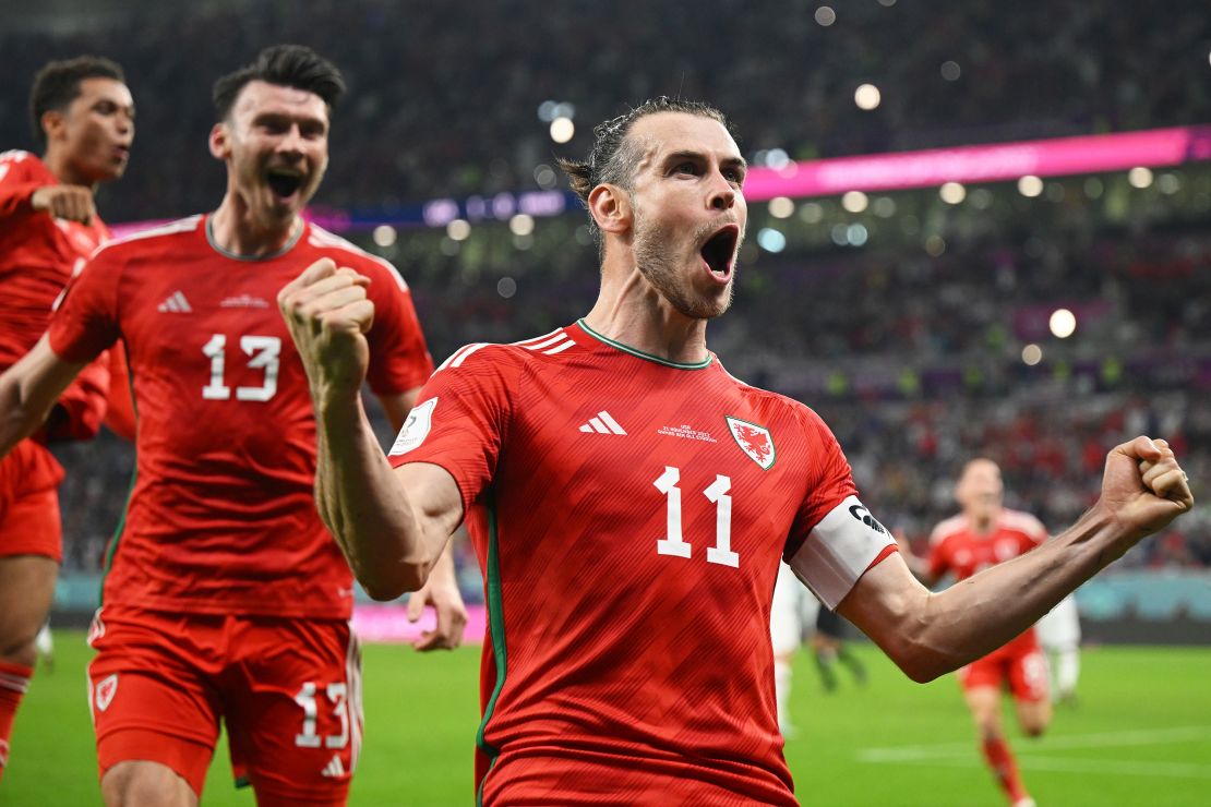 Bale celebrates after scoring a penalty against the US at Qatar 2022. 