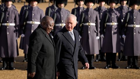 Ramaphosa was given a ceremonial welcome at the Horse Guards Parade in London. 