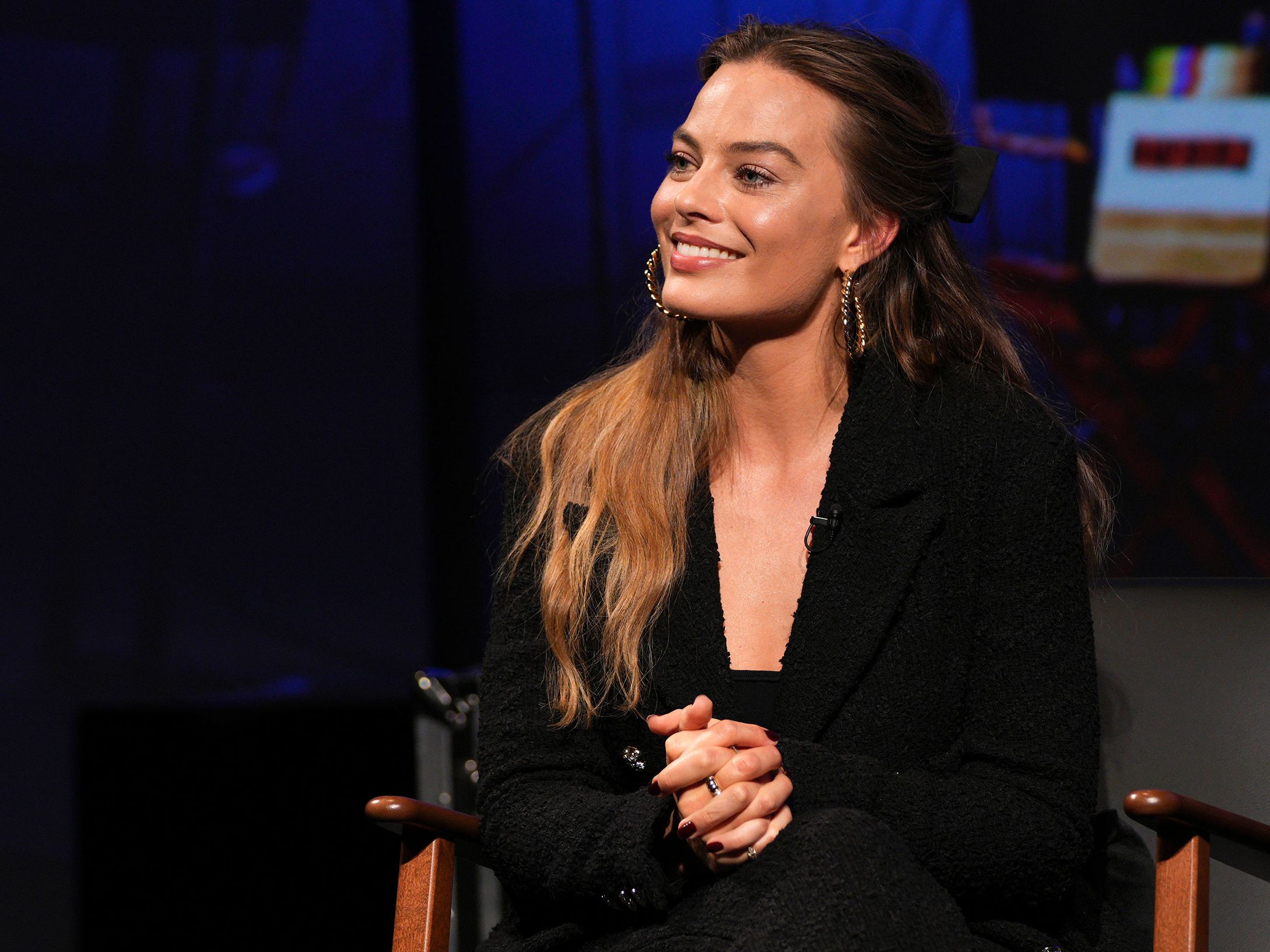 2178px x 1633px - Margot Robbie says tequila shots helped her film nude 'Wolf of Wall Street'  scenes | CNN
