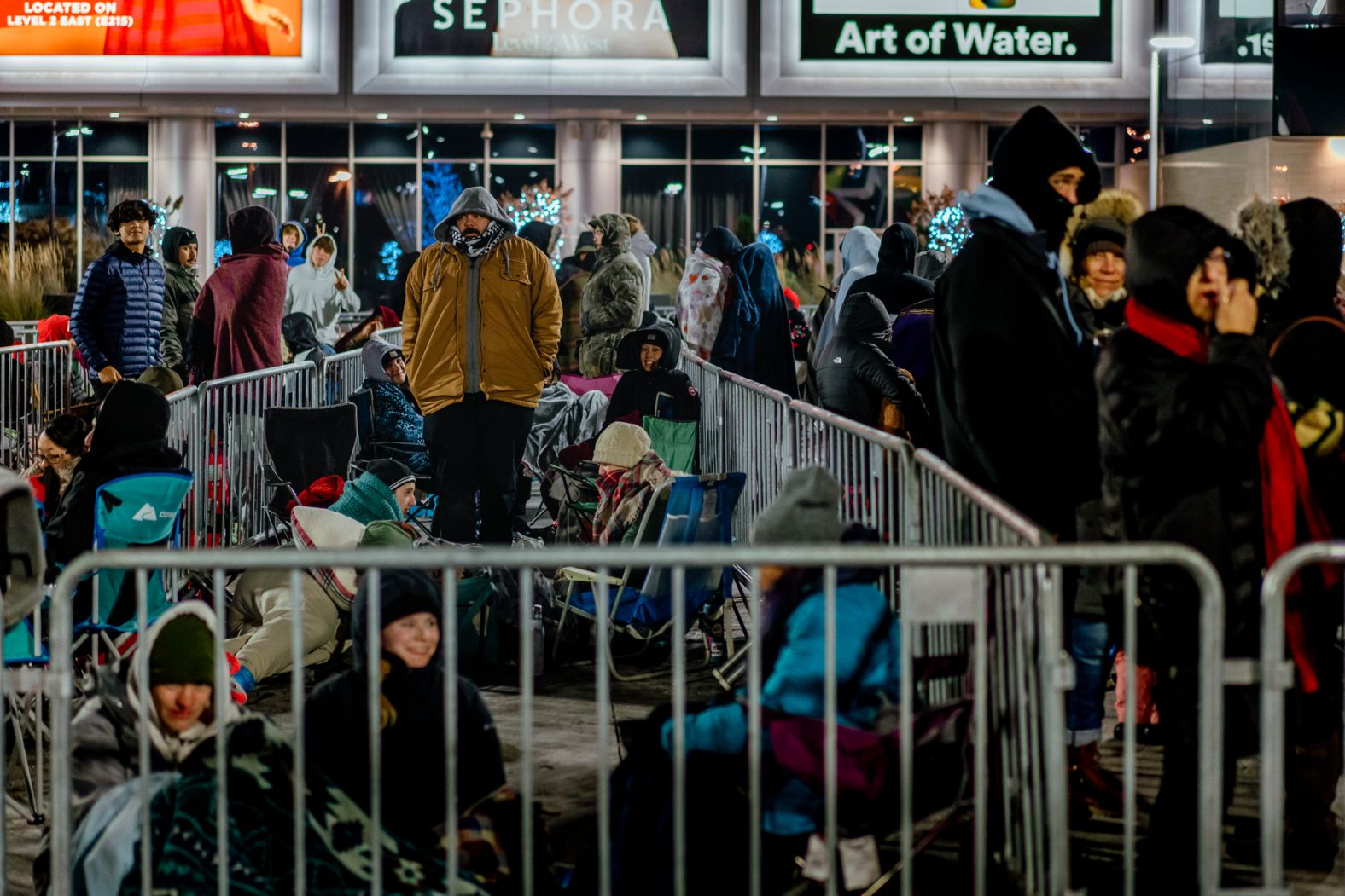 Hundreds of people line up for Black Friday outside the Mall of America in Bloomington. At 5.6 million square feet, it's <a href="index.php?page=&url=https%3A%2F%2Fwww.cnn.com%2F2022%2F11%2F25%2Feconomy%2Fblack-friday-mall-of-america%2Findex.html" target="_blank">the nation's largest shopping and entertainment center</a>.