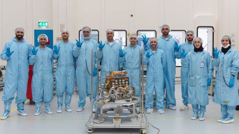 Rashid Rover: UEA telah meluncurkan penjelajah bulan buatan Arab pertama