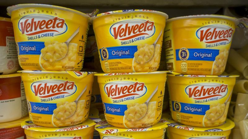 Read more about the article A Florida woman is suing Kraft for $5 million saying Velveeta microwave mac and cheese takes longer to make than advertised – CNN