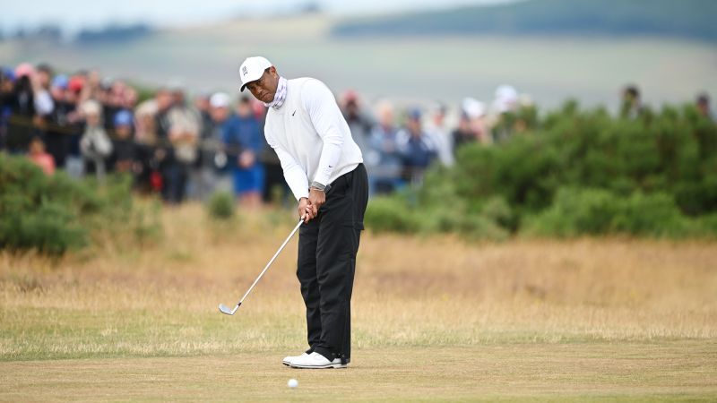 Tiger Woods calls on LIV Golf boss Greg Norman to resign