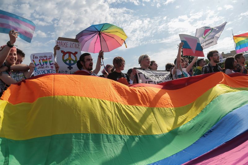 Russia’s Upper Parliament Passes Tougher Ban On ‘LGBT Propaganda’ | CNN