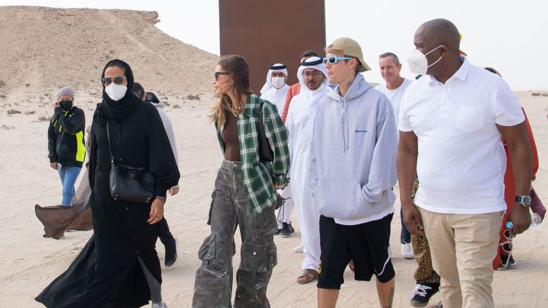 Justin Bieber lance la société d’eau claire Generosity Water lors de la Coupe du monde au Qatar