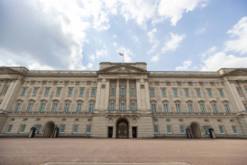 Another Race Row Has Engulfed Buckingham Palace Does The Monarchy Have   221201101048 Buckingham Palace 0720 Restricted 