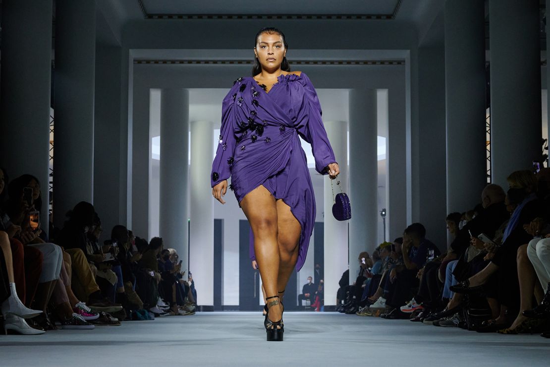 A Plus-Sized Model Just Walked for Chanel for the First Time in 10 Years