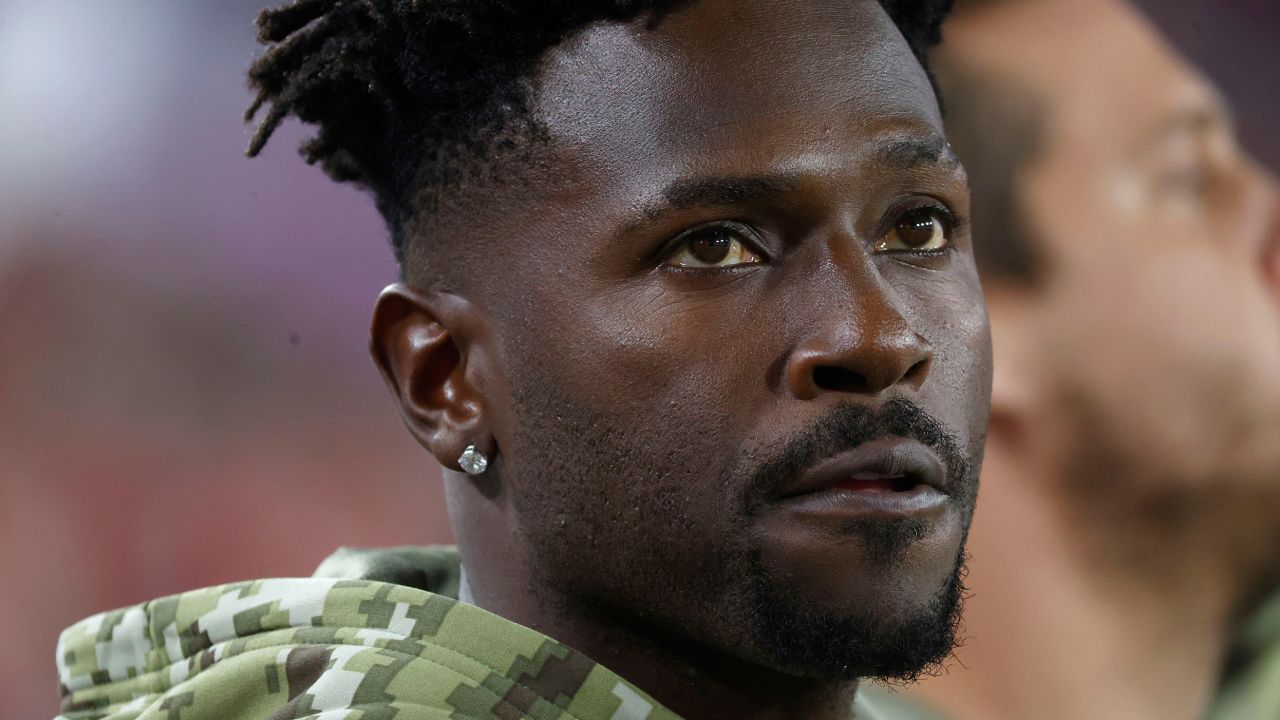 Police had said the former Tampa Bay Buccaneers wide receiver was allegedly involved in a verbal altercation at a home in South Tampa late last month.