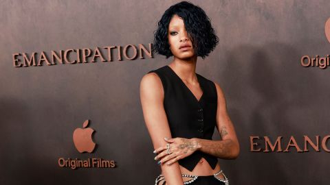 US singer Willow Smith arrives for the premiere of Apple Original Films' "Emancipation" at the Regency Village Theatre in Westwood, California, on November 30, 2022. (Photo by Michael Tran / AFP) (Photo by MICHAEL TRAN/AFP via Getty Images)
