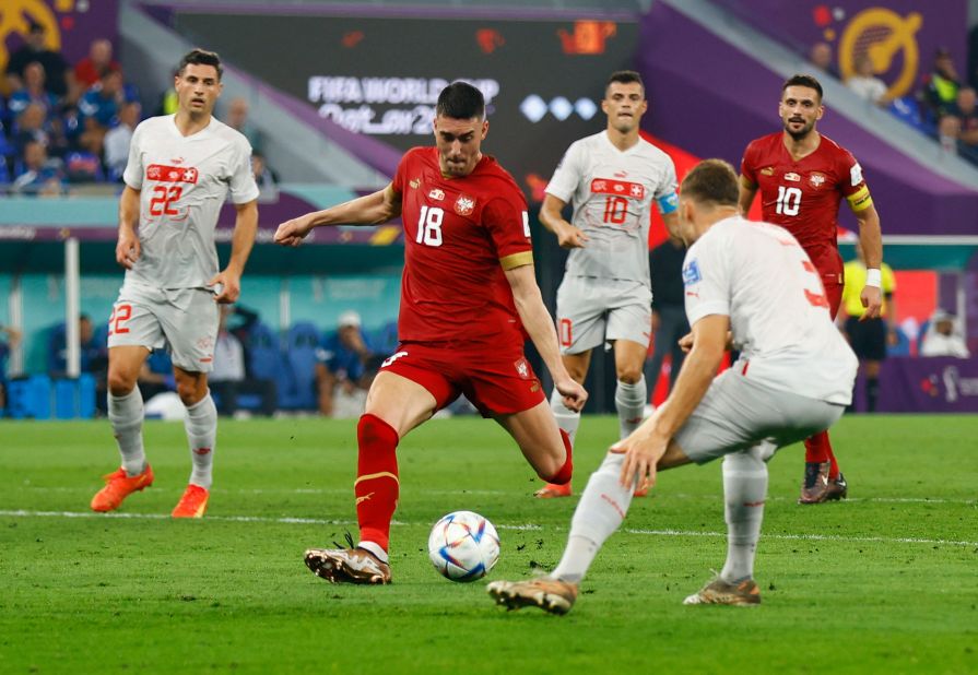 Dušan Vlahović scores Serbia's second goal on December 2.