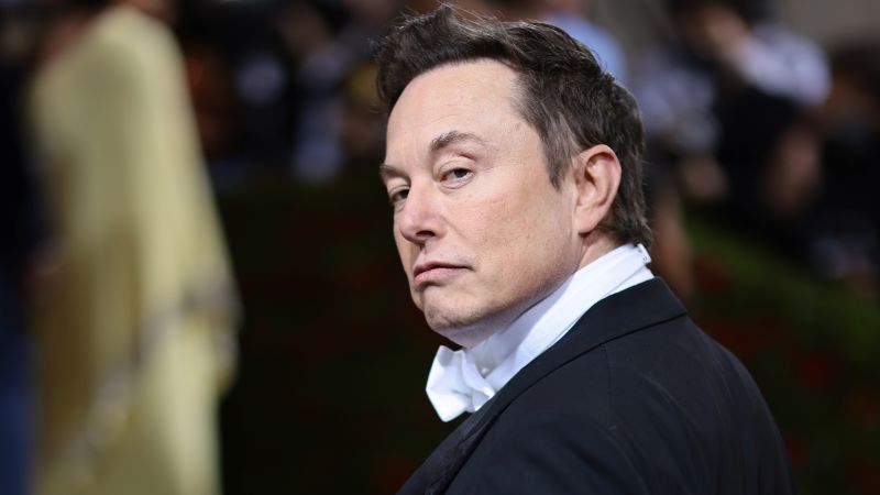 Read more about the article Elon Musk is on the verge of losing his world’s richest person title – CNN