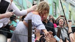 NASHVILLE, TENNESSEE - APRIL 25: In advance of her new single 'Me!, Taylor Swift surprises fans at the new Kelsey Montague "What Lifts You Up" Mural on April 25, 2019 in Nashville, Tennessee. Swift commissioned the mural and put clues about her upcoming new music in the piece. (Photo by Leah Puttkammer/Getty Images)