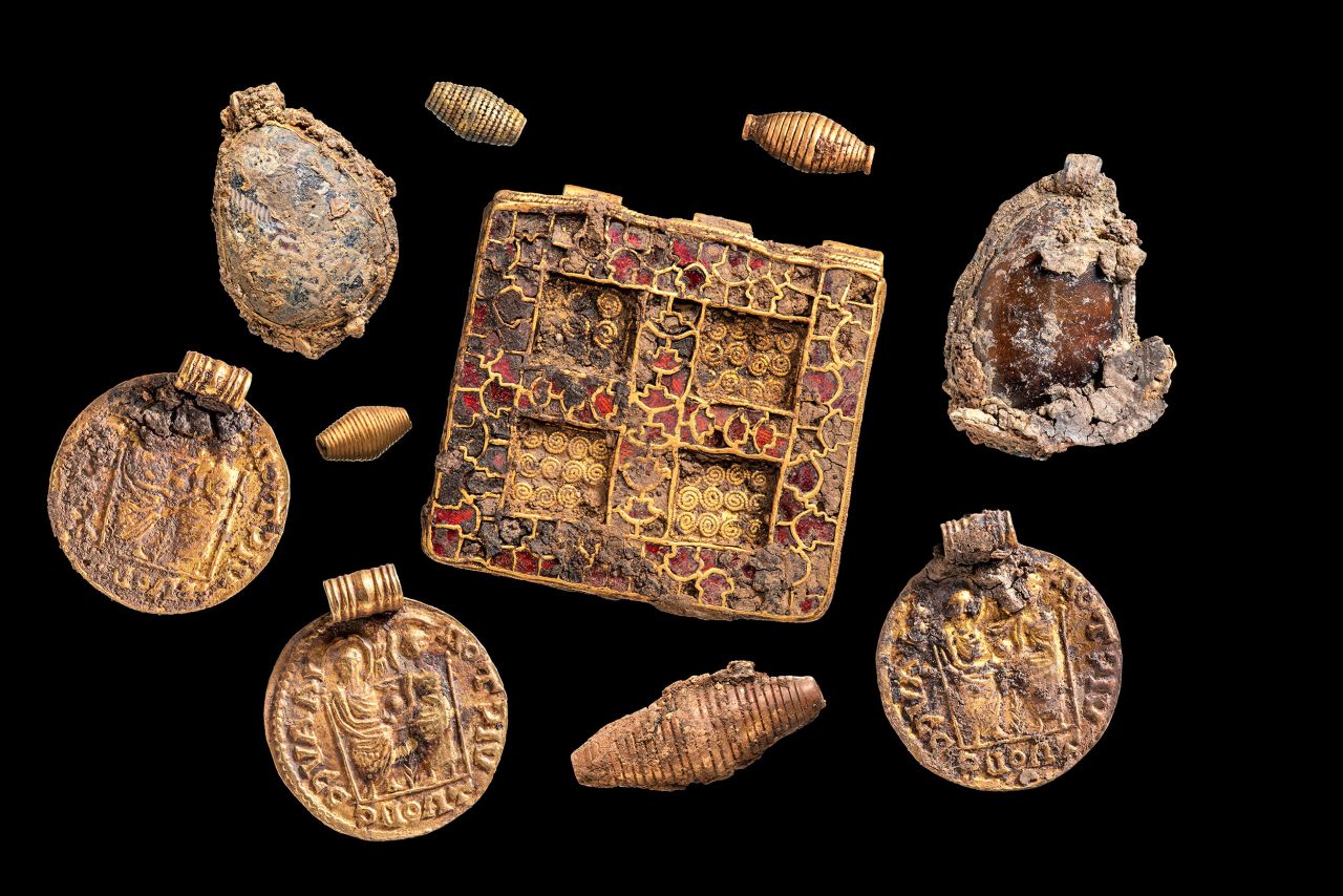 The Harpole Treasure necklace features 30 pendants and beads made of gold, glass, garnets and other semiprecious stones, along with Roman coins.