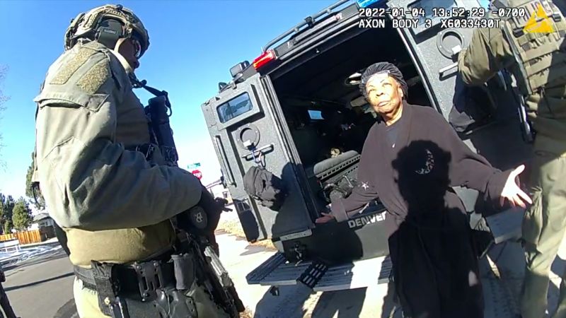Bodycam shows SWAT team searching a 77-year-old’s home on false ‘Find my iPhone’ ping | CNN