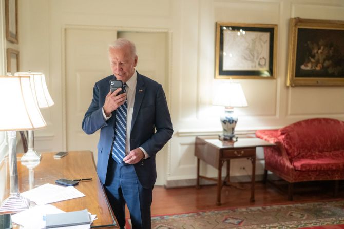 President Biden posted a photo of his congratulatory call to Warnock on Tuesday. "Tonight Georgia voters stood up for our democracy, rejected Ultra MAGAism, and most importantly: sent a good man back to the Senate," <a  target="_blank" target="_blank">Biden wrote on Twitter</a>. "Here's to six more years."