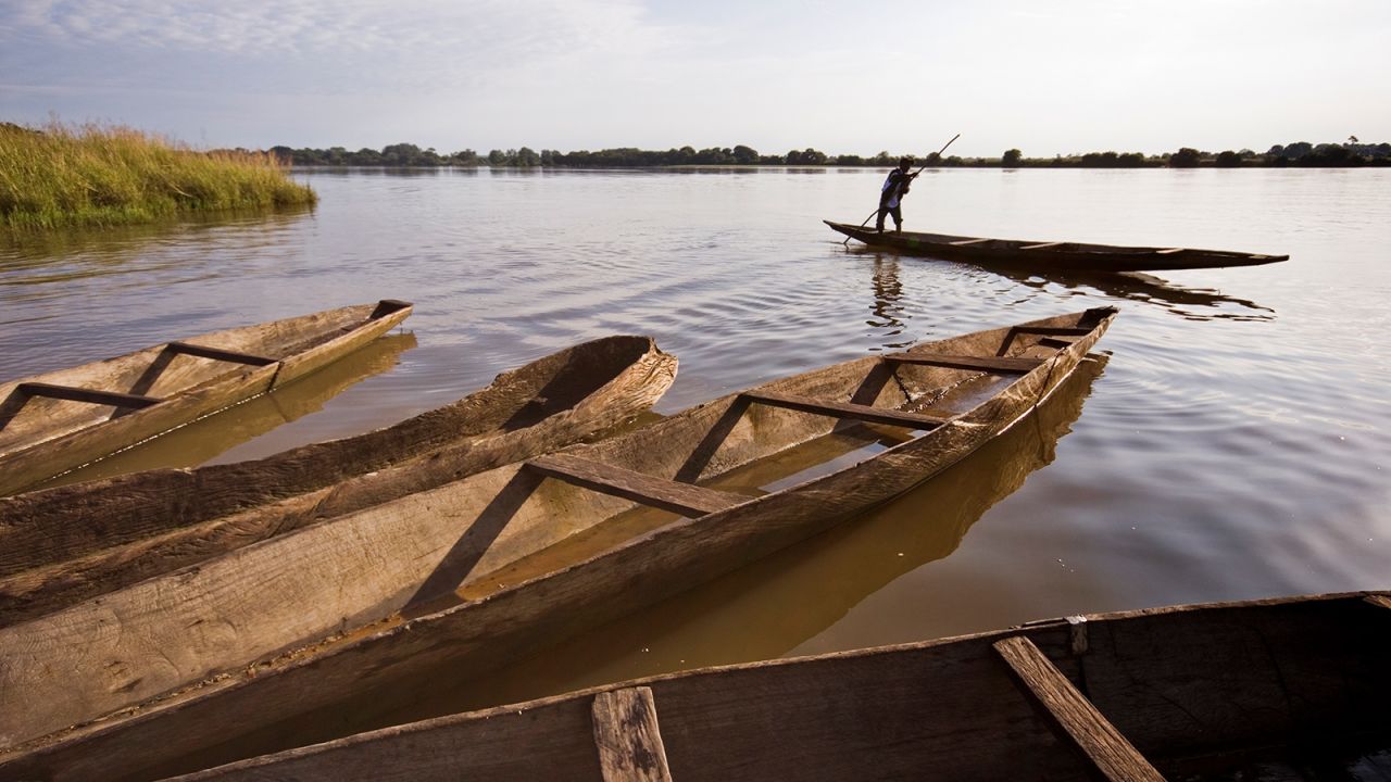 <strong>Guinea:</strong> The Niger River begins in southeast Guinea and is the main river of West Africa. 