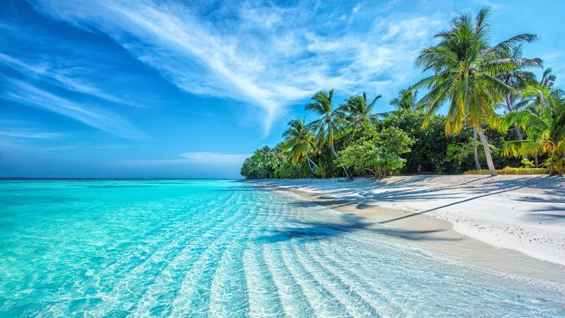<strong>Maldives:</strong> By far the most popular tourist destination of the places topping the Welcoming Countries ranking, Maldives is an archipelagic state in the Indian Ocean. 
