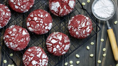 More complex recipes such as red velvet crackle cookies require the dough to be cooled before rolling.