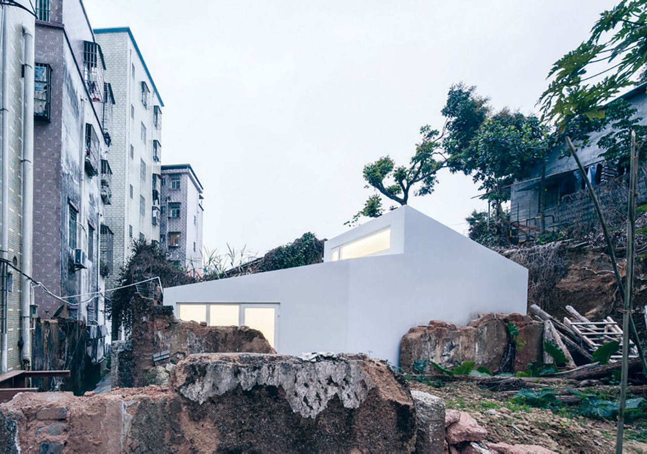 <strong>Plugin Houses, China, People's Architecture Office (2016-2018) --</strong> In the dense hodgepodge of some of the old urban neighborhoods in Beijing and Shenzhen, houses are being updated with new sections that can be slotted into or around existing and dilapidated structures. The prefabricated panels can be carried through narrow streets, explains Topham, giving a new lease of life to buildings that might otherwise be bulldozed, and keeping families in communities they have lived in for generations.