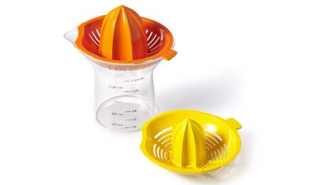 oxo 2-in-1 citrus juicer_inline_cnnu