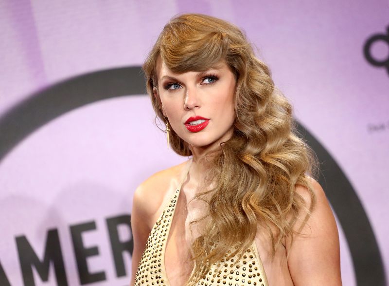 Taylor Swift: Live Nation exec will face lawmakers about concert