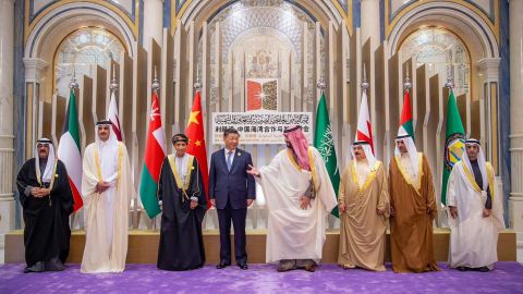 Chinese President Xi Jinping and Arab leaders pose for a group photo during the China-Arab summit in Riyadh on Friday.