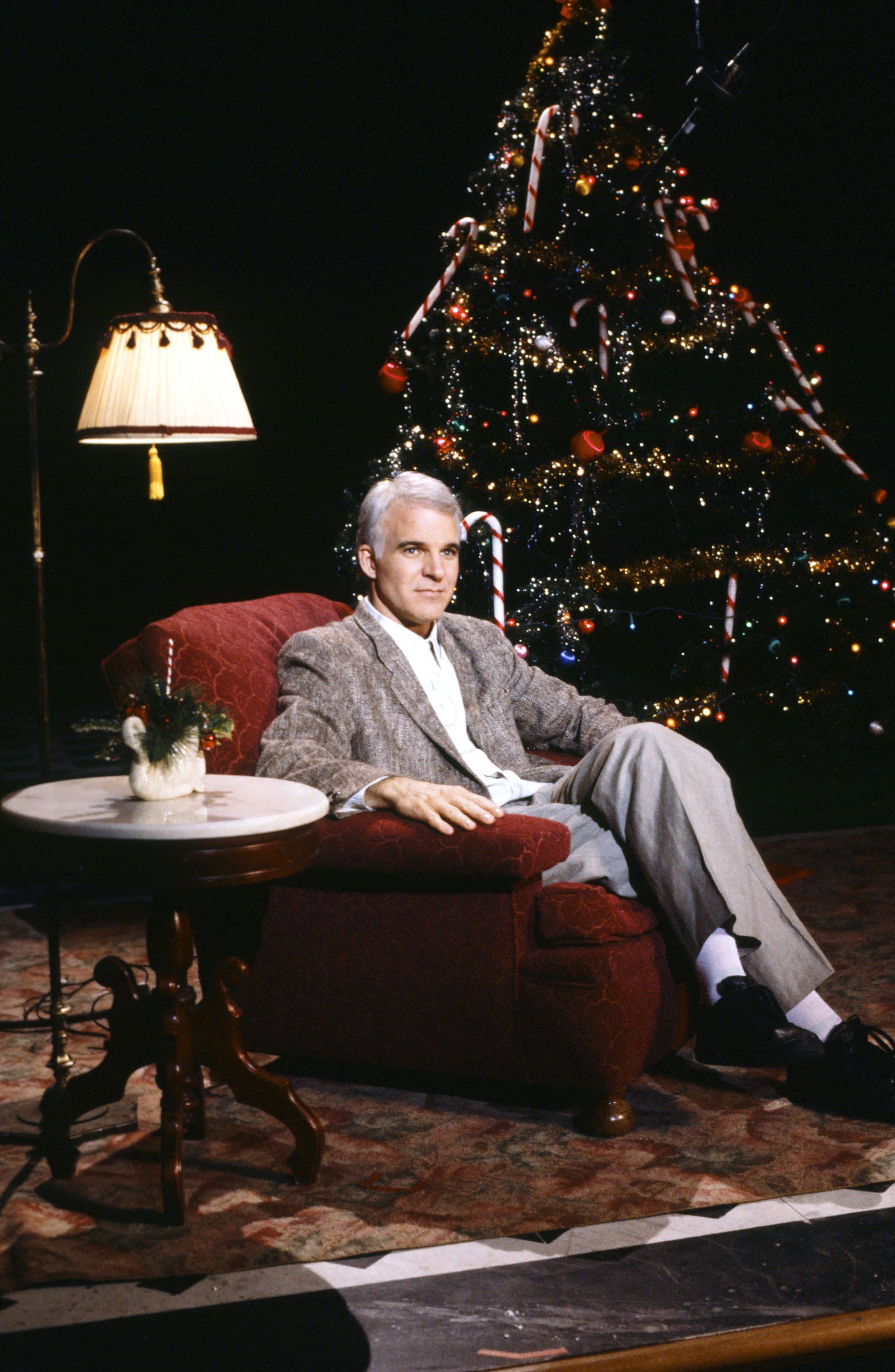 Martin puts a spin on traditional Christmas lists in his 'A Holiday Wish' skit in 1986.