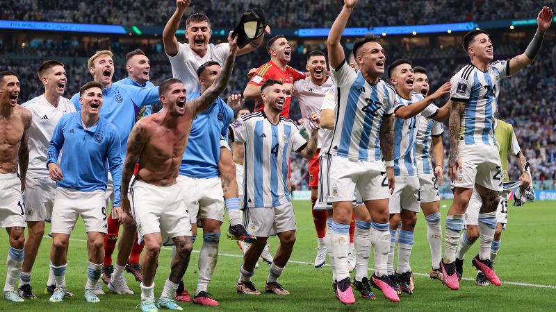 Argentina reaches Qatar 2022 semifinals with penalty shootout win over Netherlands in World Cup thriller – CNN