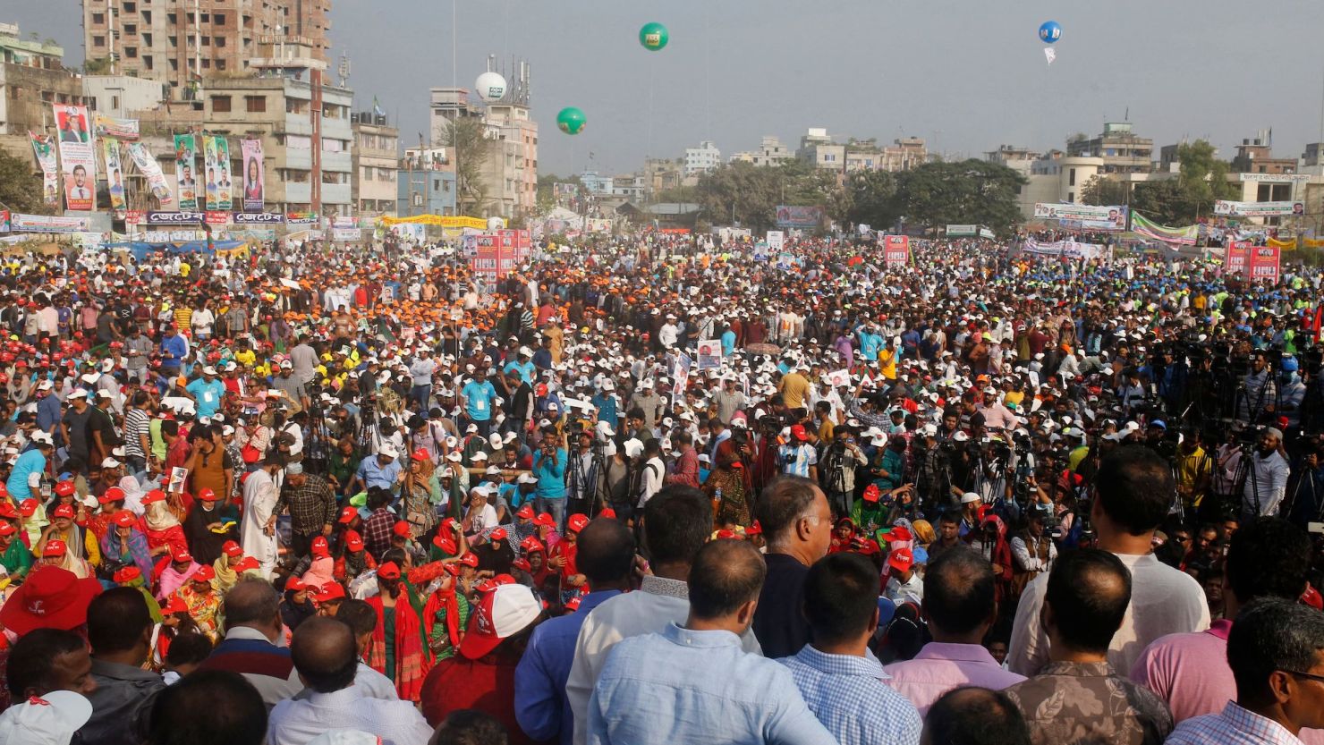 Sheikh Hasina Tens Of Thousands Protest In Bangladesh To Demand Prime Ministers Resignation Cnn 2754