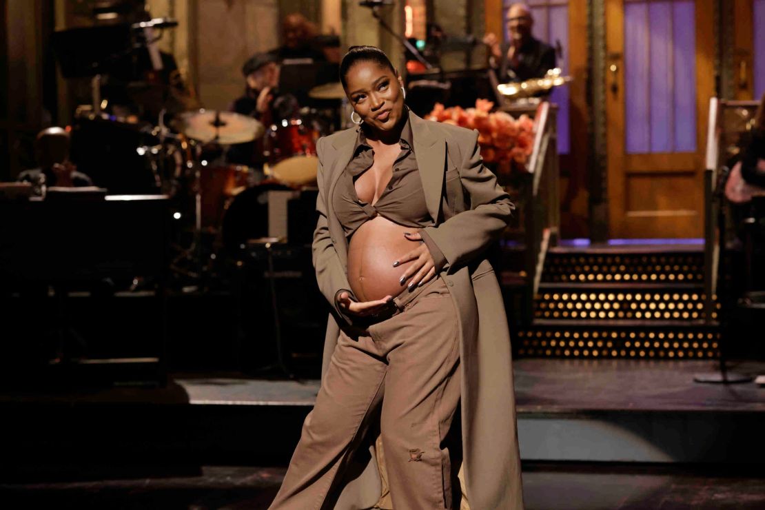 Keke Palmer ended her whirlwind year with a heartwarming pregnancy reveal on "SNL." 