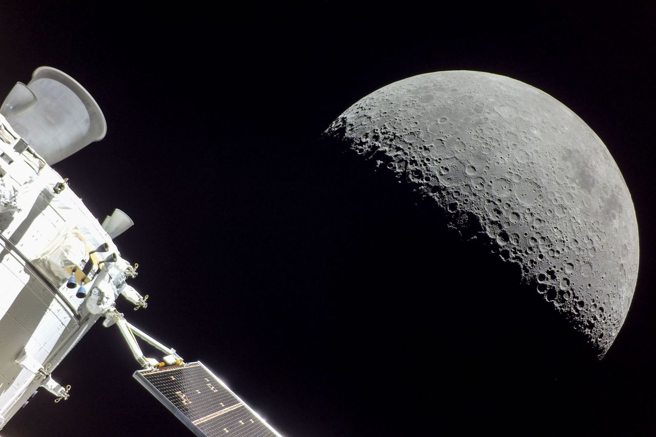 On the 20th day of the Artemis I mission, NASA's Orion spacecraft made its <a href="https://www.cnn.com/2022/12/05/world/nasa-artemis-1-moon-flyby-return-scn/index.html" target="_blank">second</a> close flyby of the moon's surface.