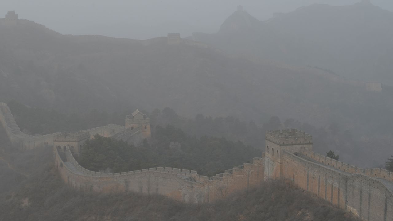 A section of the Great Wall in Chengde, Hebei Province is shrouded in smog and dust on Monday.