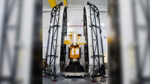 水追跡衛星は、12 月 8 日にロケットの準備が整いました。