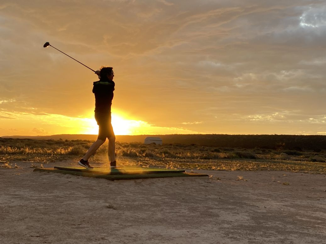 There's no such thing as a quick game at <strong>Nullarbor Links </strong>in Australia. At the world's longest course, golfers tee off at Ceduna in the country's east before finishing up their round at Kalgoorlie, some 863 miles away in the west.