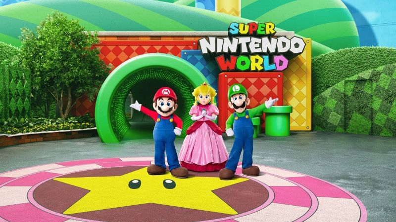 Hollywood Minute: Super Nintendo World opening date announced | CNN