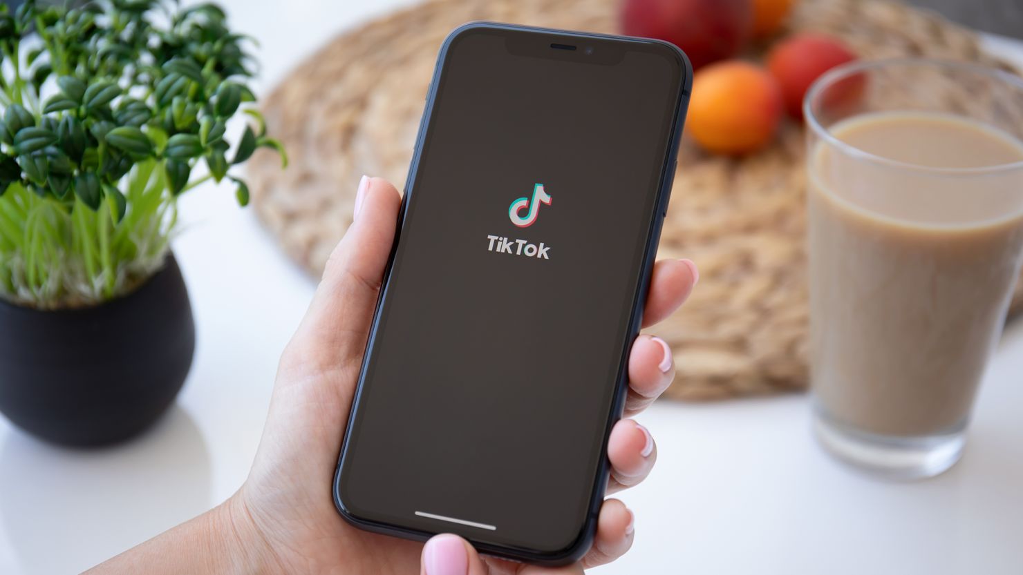 TikTok's "5 to 9 before the 9 to 5" trend has users waking up at 5 a.m. to exercise and make healthy breakfasts before work.
