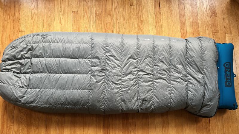 The Sea to Summit Cinder Quilt is the perfect companion for ultralight, ultrawarm adventures | CNN Underscored