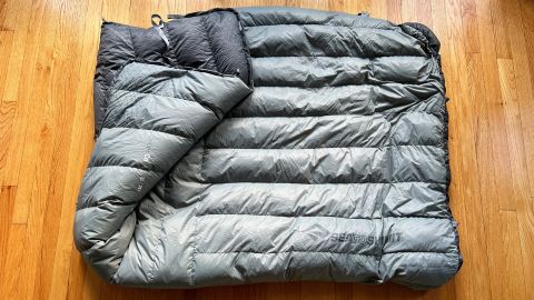 sea to summit cinder quilt inline 2 CNNU