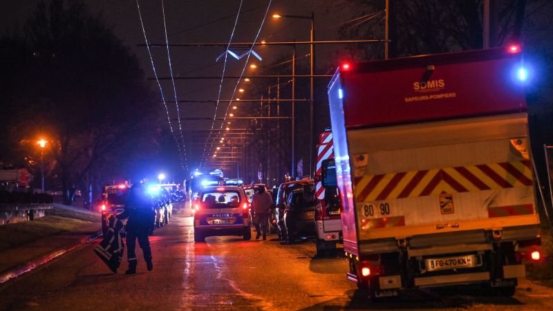 Lyon, Francja: W pożarze budynku mieszkalnego zginęło 10 osób, w tym 5 dzieci