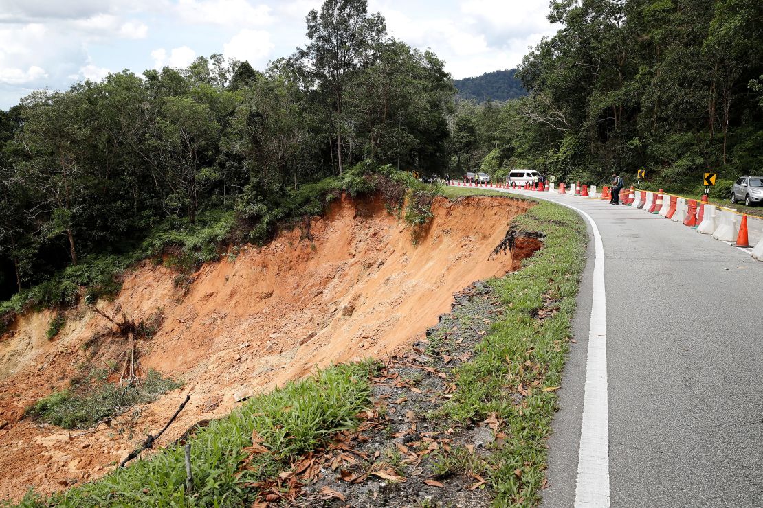 Malaysia landslide: Death toll rises to 23 | CNN